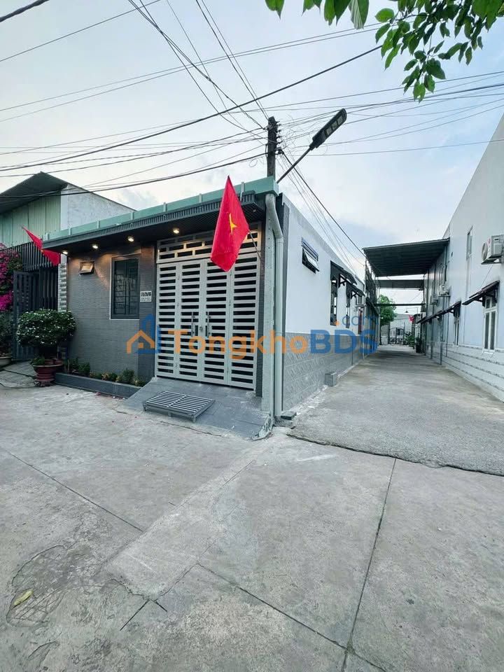 Nhà Lô Góc 2 Mặt Tiền Tân Phong, Biên Hòa - Giá 1.3 Tỷ