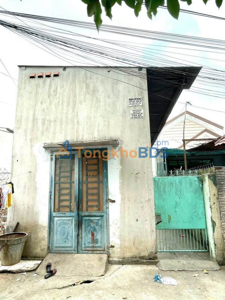 Nhà 137m² Sổ Hồng Riêng Gần Chợ Trảng Dài, Biên Hòa - Giá Tốt