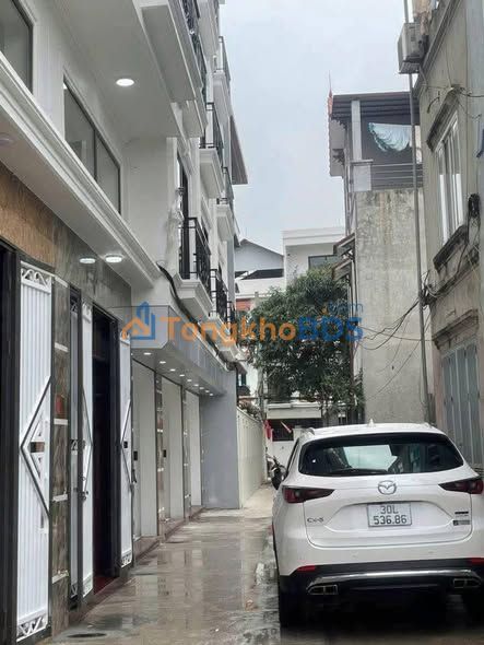 Nhà phố Trịnh Văn Bô 35m² giá 4 tỷ - Ô tô vào tận nhà