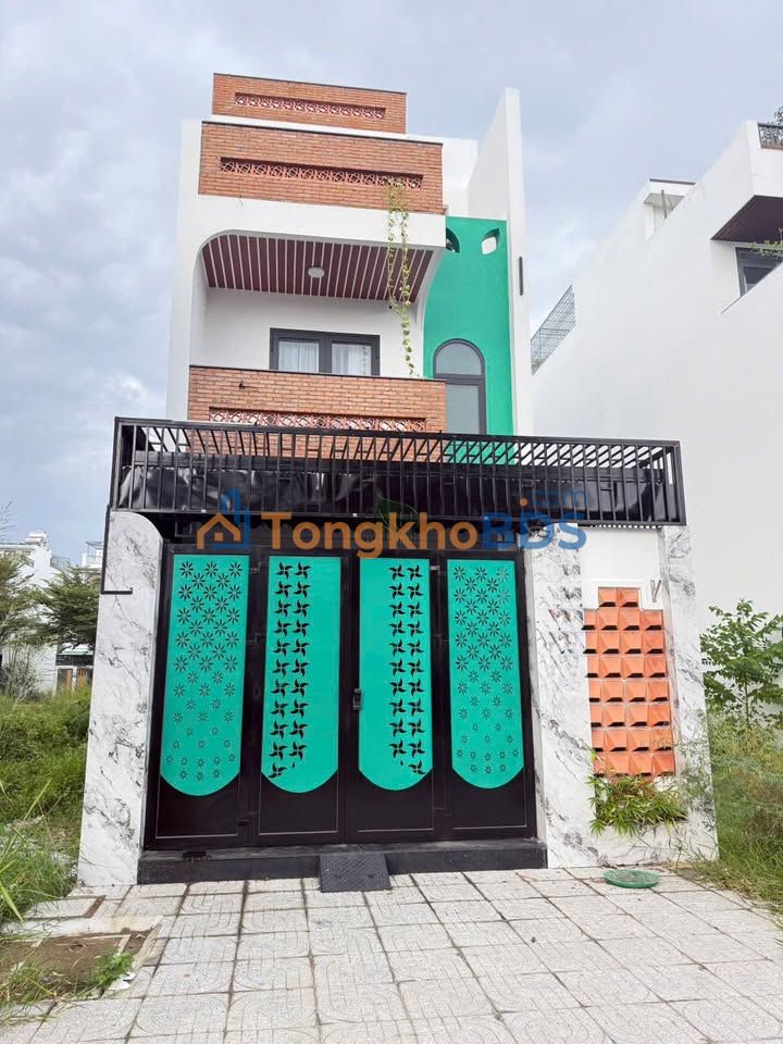 Nhà KĐT Mỹ Gia Vĩnh Thái 340m² 20 triệu - Full nội thất