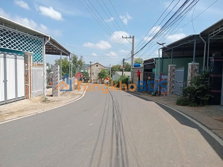 Đất Vườn 4.5 Sào Mặt Tiền Ỷ Lan, Bảo Lộc - View Toàn Cảnh Đẹp