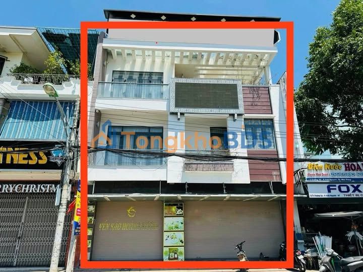 Nhà Mặt Tiền Trường Sa Nha Trang - Kinh Doanh Đắc Lợi 200m²