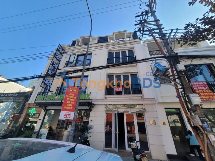 Nhà Mặt Tiền Melinh Plaza Yên Bái - 4 Tầng Kinh Doanh - Giá 7.45 Tỷ