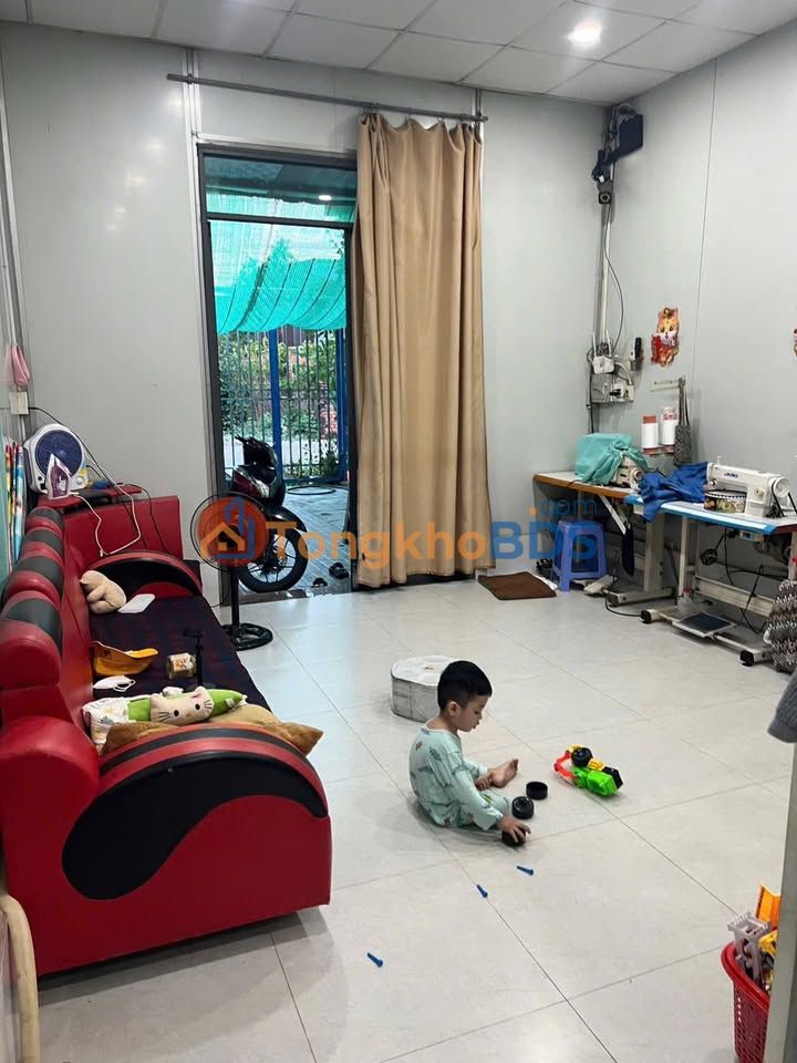 Bán Đất Tặng Nhà 95m² Trục Chính Kinh Doanh Bến Cát - 1.5 Tỷ