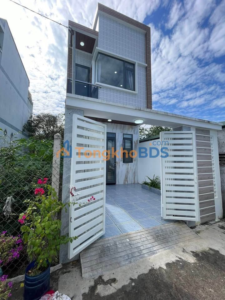 Nhà 1 Trệt 1 Lầu Đường Ô Tô Xã Thới Sơn, Mỹ Tho - 71.4m² Giá 2.5 Tỷ