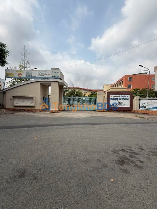 Nhà 1 Trệt 1 Lầu + 4 Phòng Trọ Gần ĐH Đồng Nai, Trảng Bom - 3 Tỷ