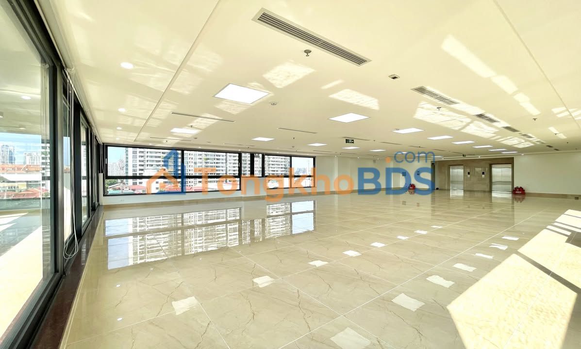 Mặt Bằng Kinh Doanh Lô Góc Trần Đăng Ninh, Cầu Giấy - 200m² - Giá 45 Triệu