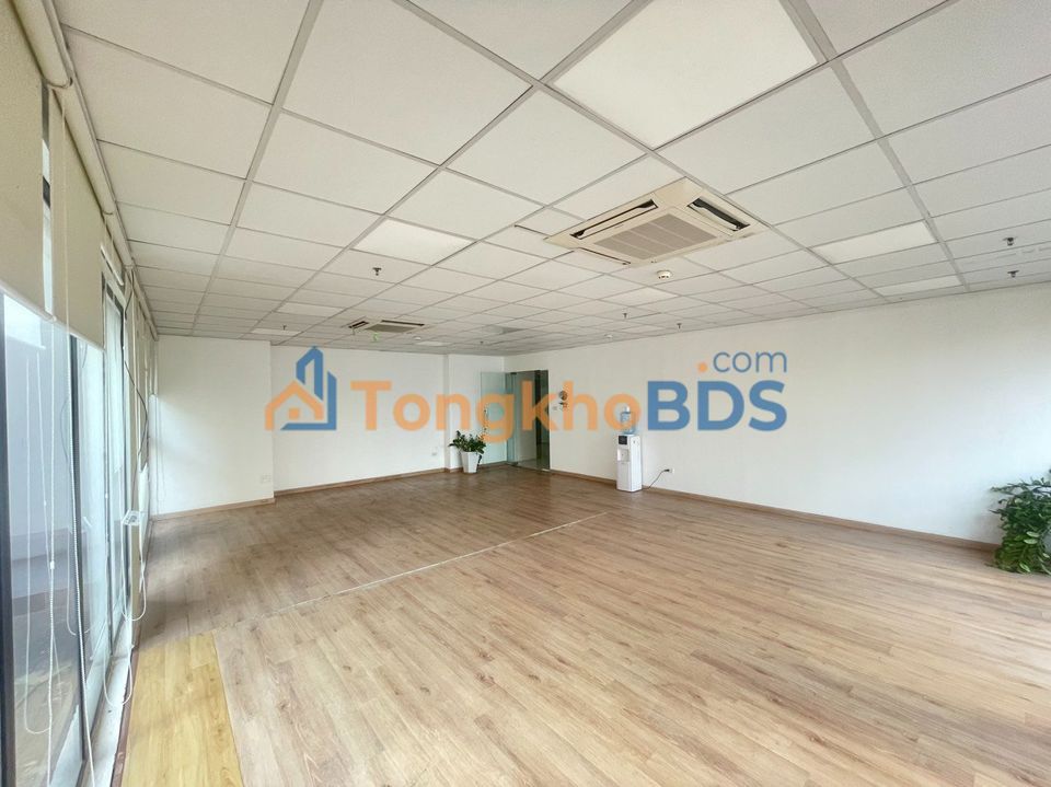 Văn phòng Nguyễn Trãi 60m² 10 triệu - View thoáng