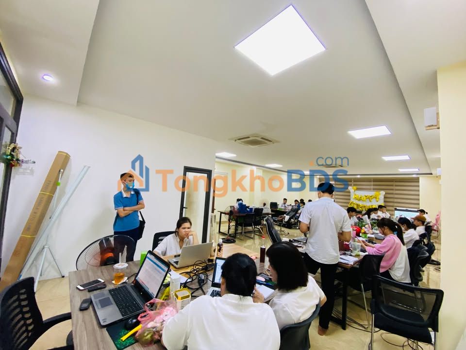 Văn phòng 150m² Tô Vĩnh Diện, Thanh Xuân - Sẵn Sàng Kinh Doanh Giá 21 Triệu