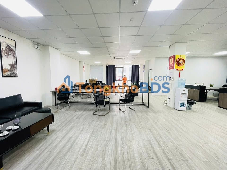 Văn Phòng 75m² - 210m² Triều Khúc Giá Tốt - Sẵn Sàng Hoạt Động