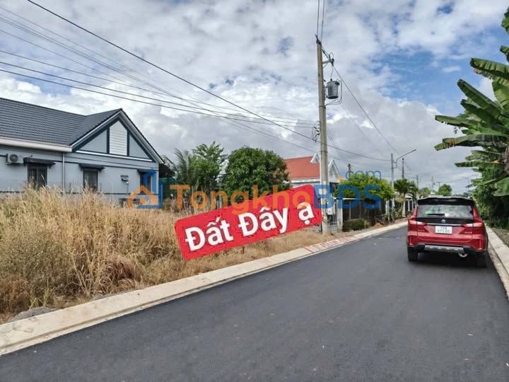 Bán Đất Trung Tâm Đất Đỏ 154m² Sổ Hồng Riêng - Giá 1.7 Tỷ