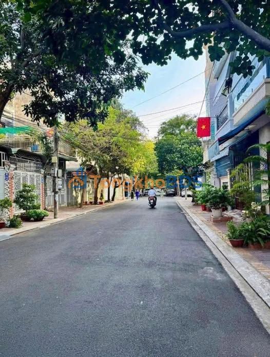 Nhà Mặt Tiền Song Ngữ, Vũng Tàu 75m² - Kinh Doanh Sầm Uất, Giá 10.5 Tỷ