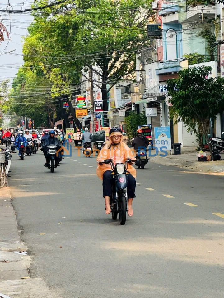 Mặt Tiền Kinh Doanh Đường Sung, Tân Phú - 48m², 12 Triệu/Tháng