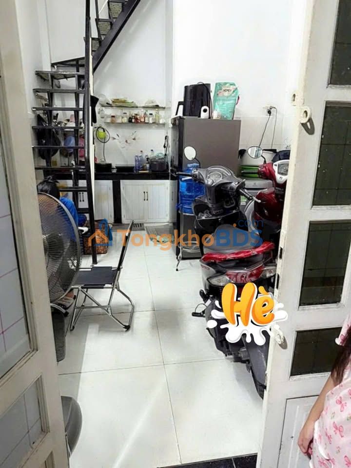 Cho thuê nhà hẻm Ni Sư Huỳnh Liên, Tân Bình - 6 Triệu/tháng, Sẵn Sàng Ở Ngay