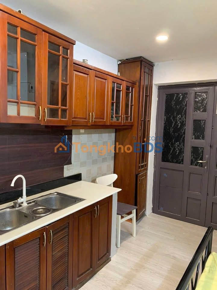 Căn hộ 3.8 Triệu/Tháng - Đủ Nội Thất, Ban Công Thoáng Mát Tại Tân Phú