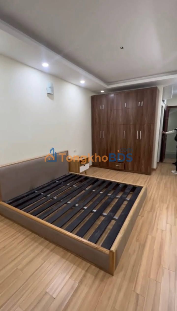 Cho thuê nhà 5 tầng Mộ Lao, Hà Đông - 33m² full nội thất, sẵn sàng ở ngay