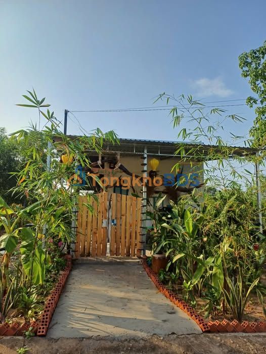 Townhouse Ganh Dau 500k/ngay, Phu Quoc, San sang o ngay