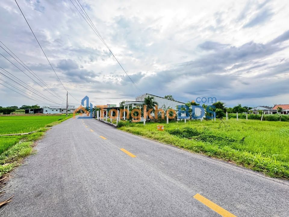 Đất Mặt Tiền Nhựa Gò Công - 147m² Thổ Cư, Gần Bệnh Viện, Giá 800 Triệu
