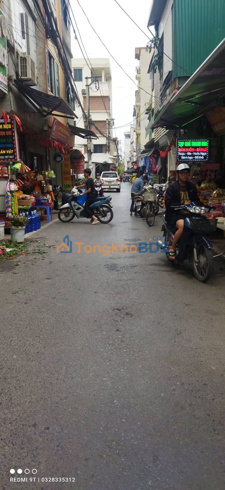 Bán Đất Lai Xá 57m² - Sổ Hồng Vuông Vắn, Giá 7 Tỷ, Kinh Doanh Đỉnh Cao