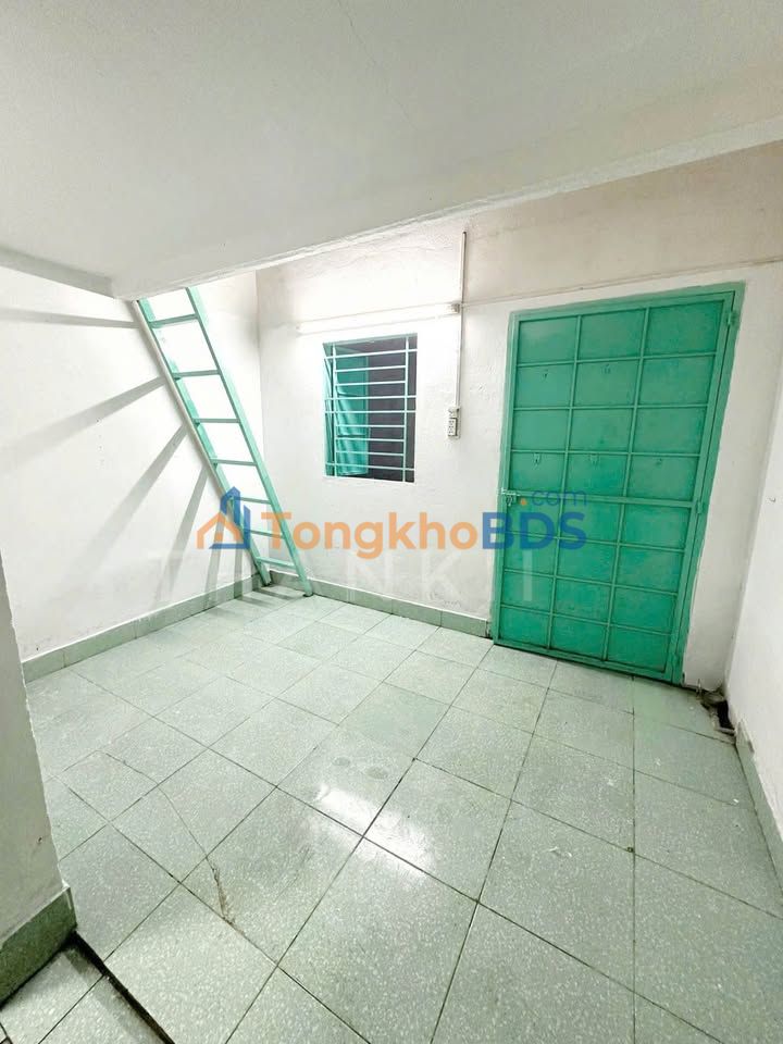 Phòng Trọ Gác Lửng 20m² Giá 1.8 Triệu/Tháng - Ngay Trung Tâm Cần Thơ