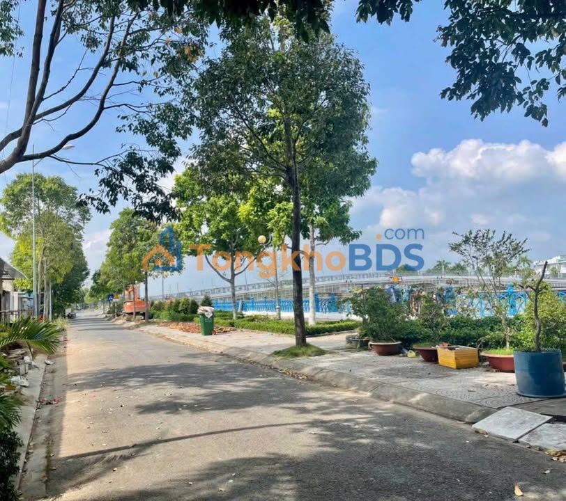 Đất Vĩnh Long 479m² Thổ Cư View Kè Long Châu - Giá Tốt