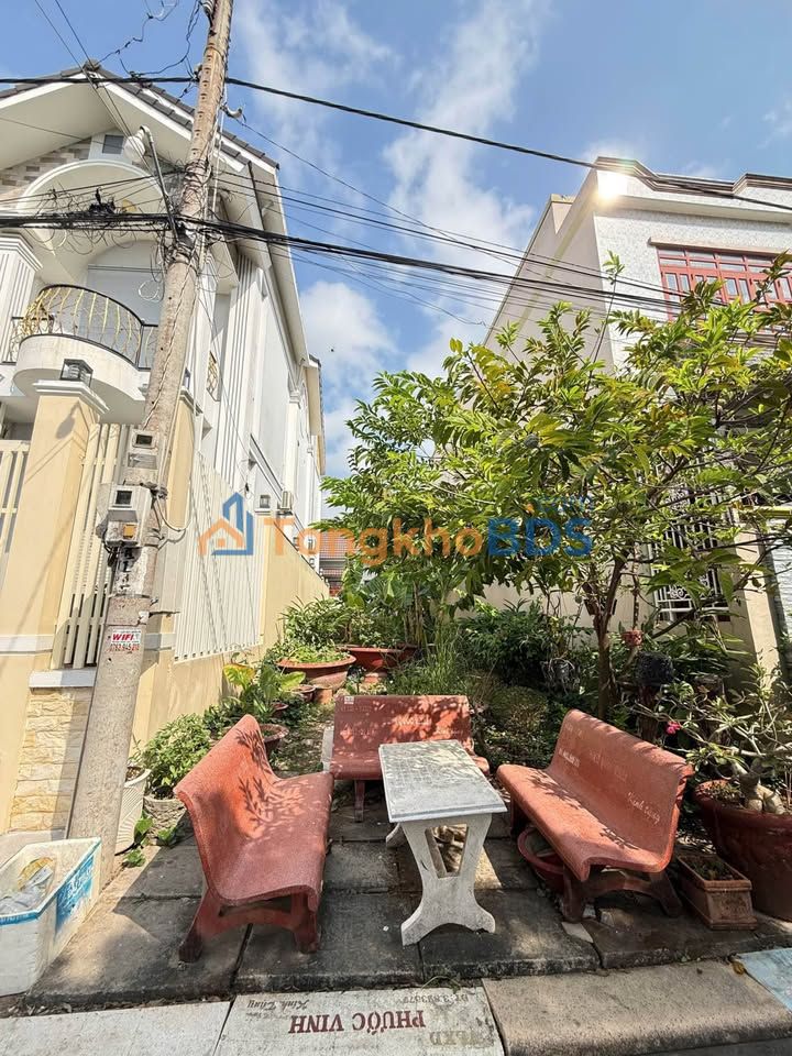 Đất Nền Vĩnh Long 100m² Full Thổ Cư Gần TTHC - Sổ Hồng Sẵn Sàng