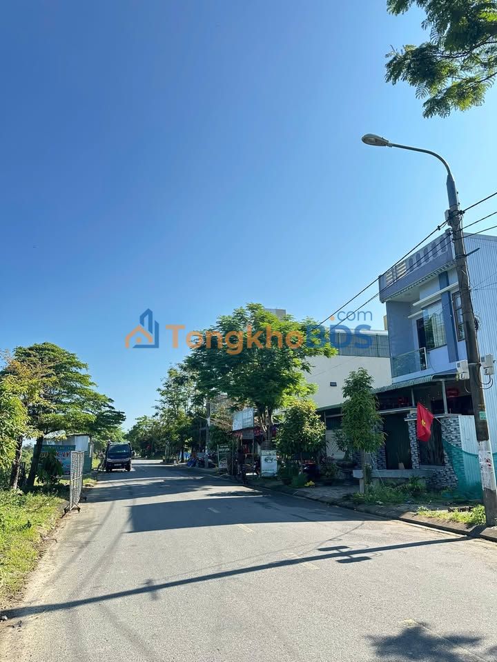 Đất TĐC Hòa Liên 100m² - Hướng Tây Bắc, Giá 2.4 Tỷ