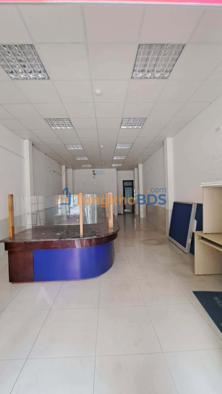 Nhà 2 Tầng Mặt Tiền Huỳnh Tấn Phát, Đà Nẵng - 17 Triệu/Tháng