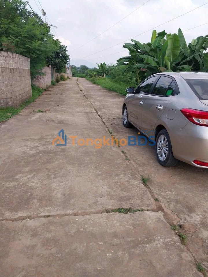 Bán đất Ba Vì 651m² view đồng thoáng đãng - Sổ đỏ thổ cư