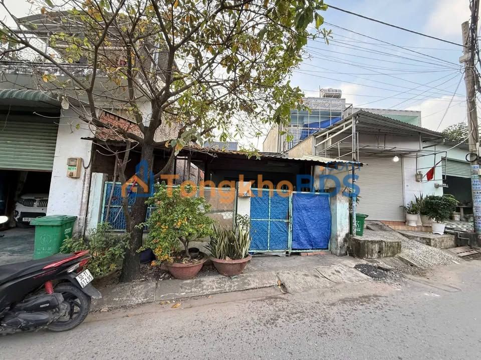 Nhà 114m² Hóc Môn - Ngang 6m Nở Hậu 11m, Sổ Hồng Riêng
