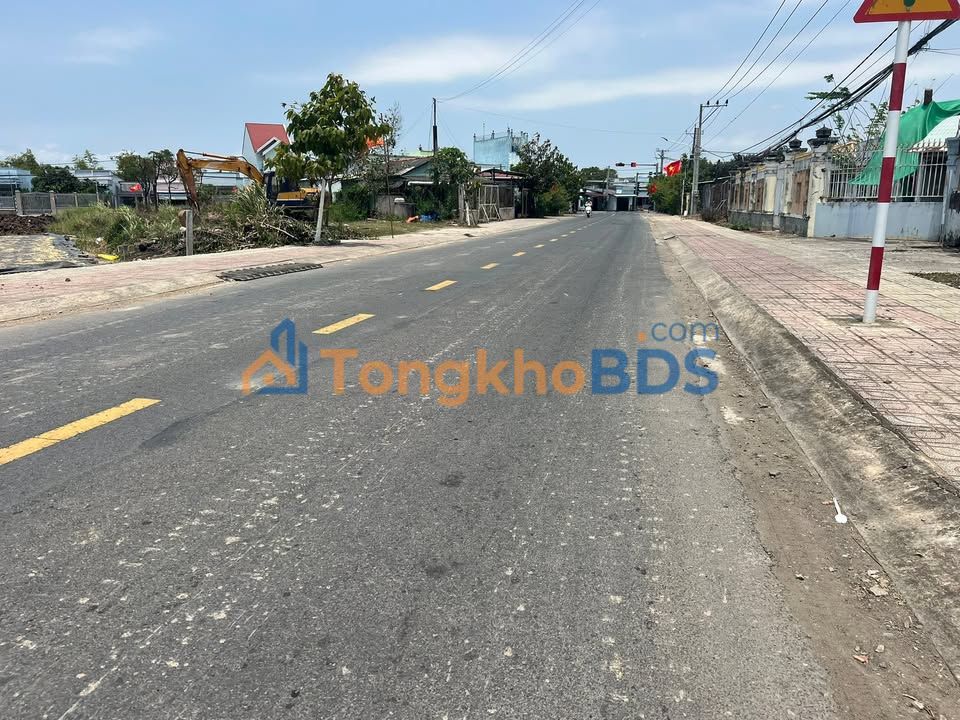 Đất Mặt Tiền Tân Hòa - Tiền Giang 823m² - Sẵn Sổ Hồng