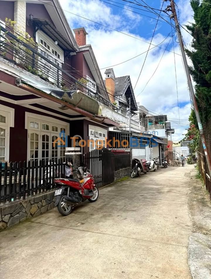 Nhà Đà Lạt Đường Ô Tô 72m² - Sẵn Sàng Kinh Doanh