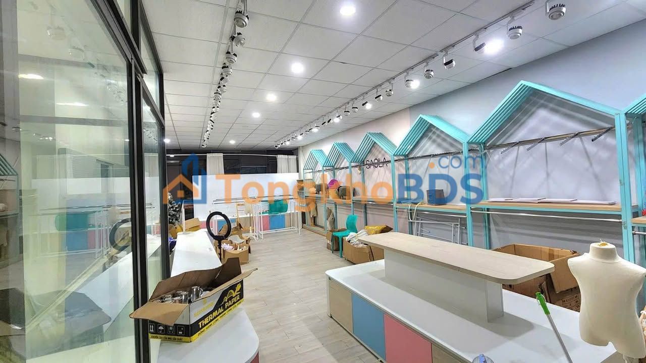 Nhà 2 Tầng Mặt Tiền Nguyễn Thị Minh Khai, Đà Nẵng - Kinh Doanh/Văn Phòng 65m²