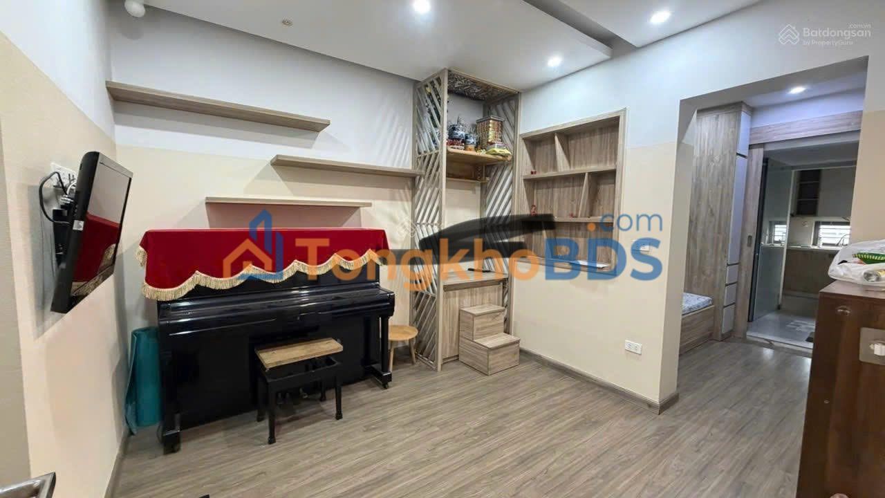 Cho thuê Căn hộ 2PN Nguyễn Ngọc Doãn, Đống Đa - 45m² Full Nội thất