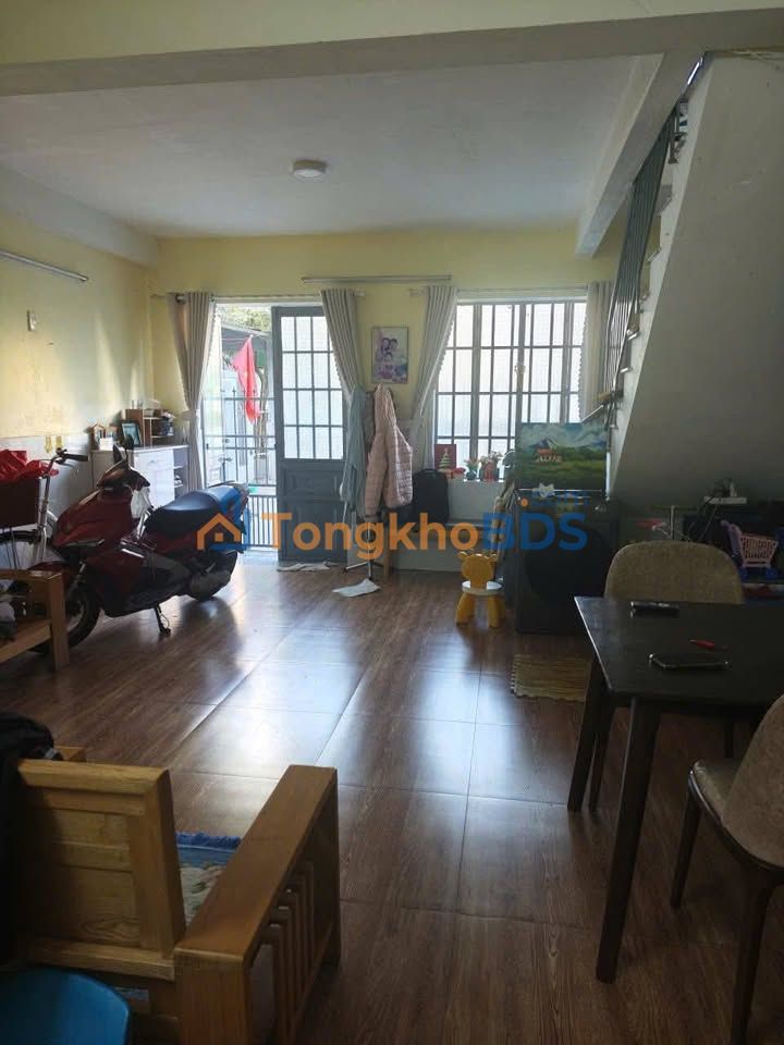 Nhà 2 Tầng 90m² 2 Mặt Kiệt Lê Văn Thứ, Sơn Trà - Thoáng Đãng, Gần Biển