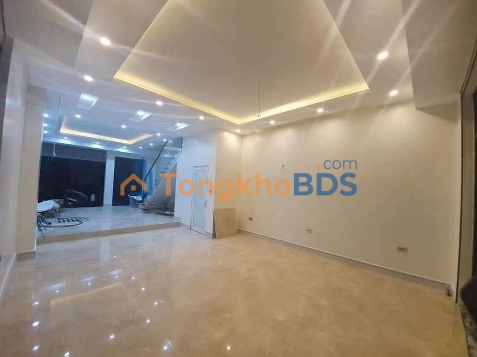 MBKD Lô Góc Lacasta Văn Phú 90m² - 4 Tầng, Kinh Doanh Sầm Uất 27 Triệu/Tháng