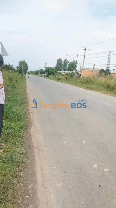 Đất kho xưởng mặt tiền 823, Đức Hòa, Long An - 10.000m² SKC, 50 tỷ