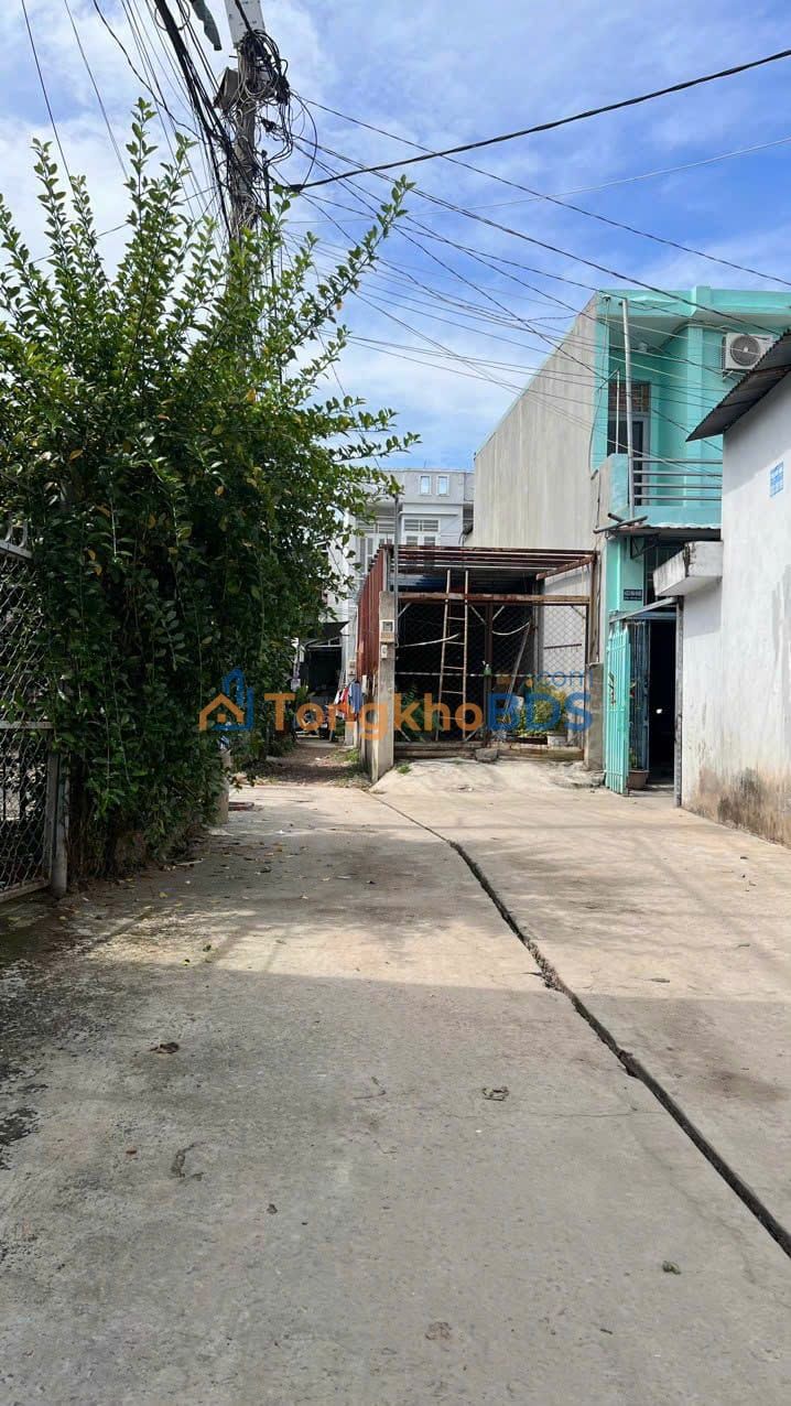 Nhà 1 Lầu Hẻm HT07, Q12 - 2PN, Sổ Đỏ Chung, Giá 790 Triệu