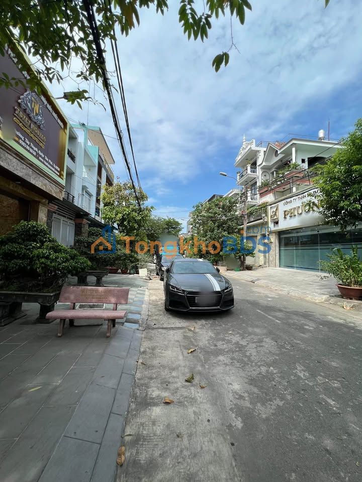 Nhà Mặt Tiền Tây Thạnh Tân Phú 100m² - Thang Máy, Xe Hơi, 4 Tầng - 13.5 Tỷ