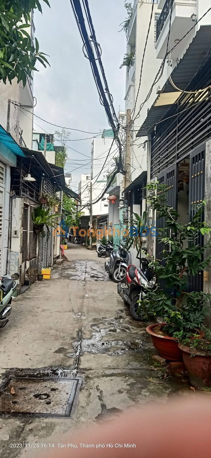 Nhà Hẻm 3G Tân Phú 56m² (Nở Hậu) - Giá 4.x Tỷ, Sổ Hồng Chính Chủ