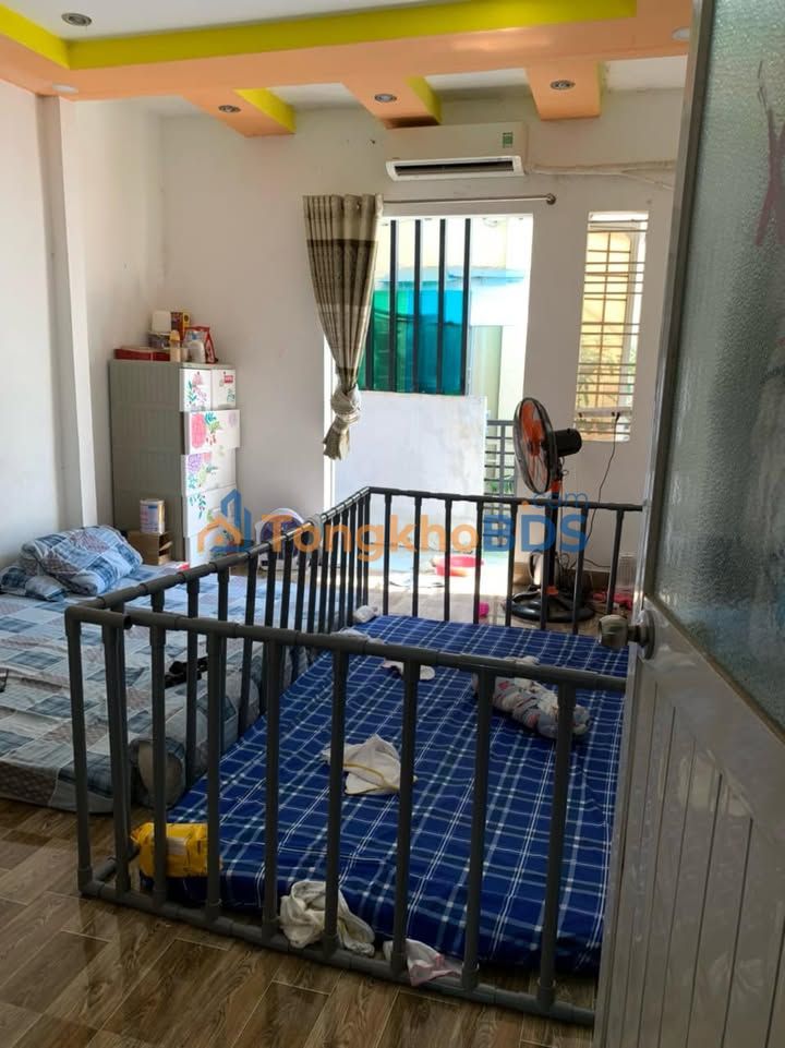 Nhà 3 Tầng Phan Bội Châu, Bình Thạnh - 28m² Giá 4.1 Tỷ, Ngay Chợ Bà Chiểu