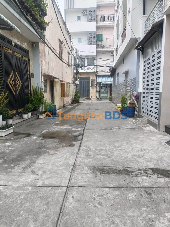 Nhà riêng Mã Lò Quận Bình Tân 26m² 2.45 tỷ - Ô tô vào nhà