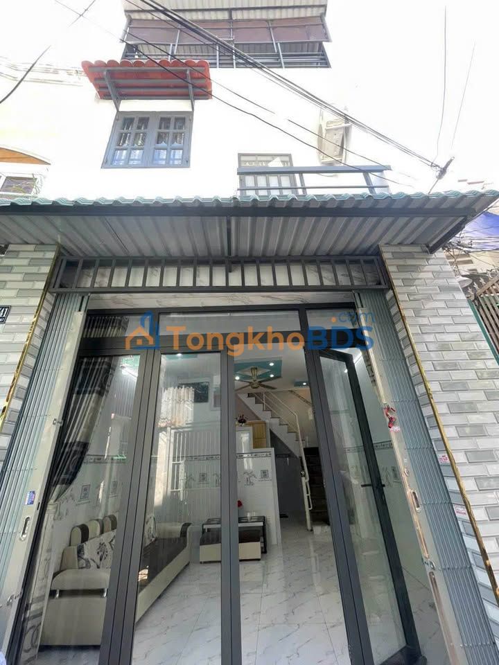 Nhà Quận 7 30m² giá 2.75 tỷ - Sẵn sàng ở ngay