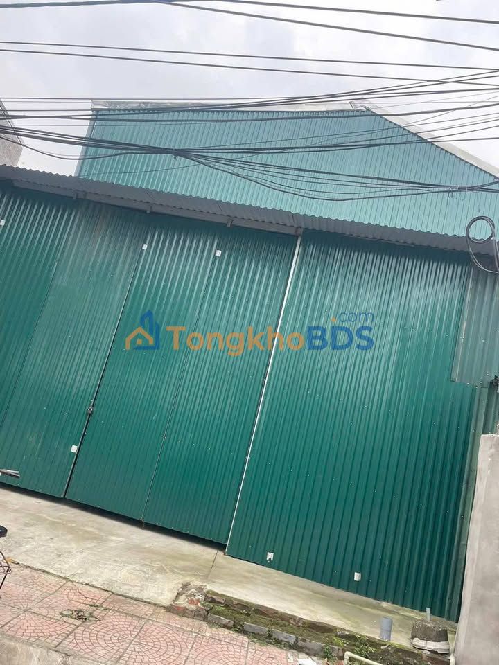 Cho thuê kho xưởng 700m² Cự Khối, Long Biên - Xe 15 tấn vào, giá 49 triệu/tháng