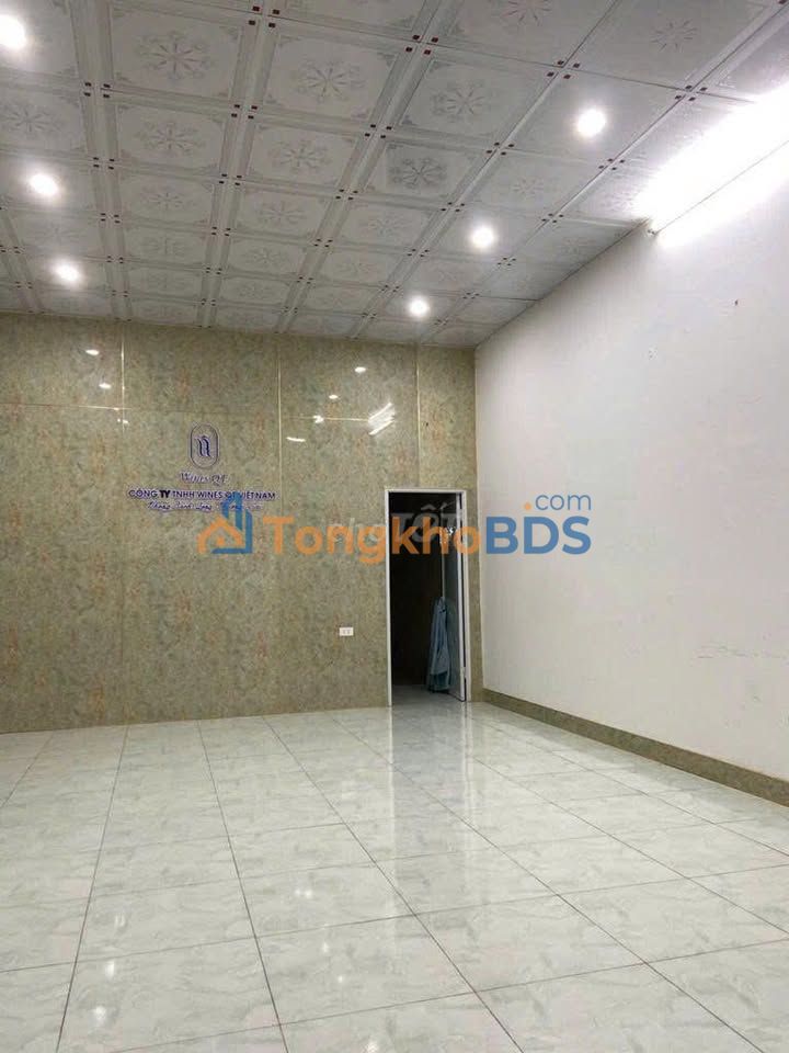 Nhà Cấp 4 Cho Thuê Ngõ 136 Hồ Tùng Mậu, Bắc Từ Liêm - 52m² Kinh Doanh Tốt