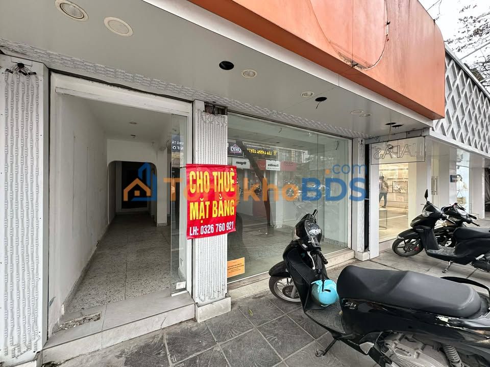 Cho thuê mặt bằng kinh doanh 80m² mặt phố Phạm Ngọc Thạch, Đống Đa - Sẵn Sàng Vận Hành