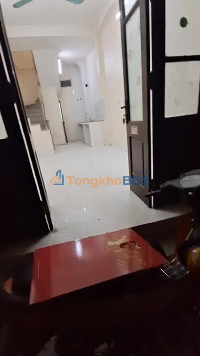 Nhà nguyên căn 4 tầng Ngõ 158 Trương Định, Hai Bà Trưng - 6.5 Triệu/tháng