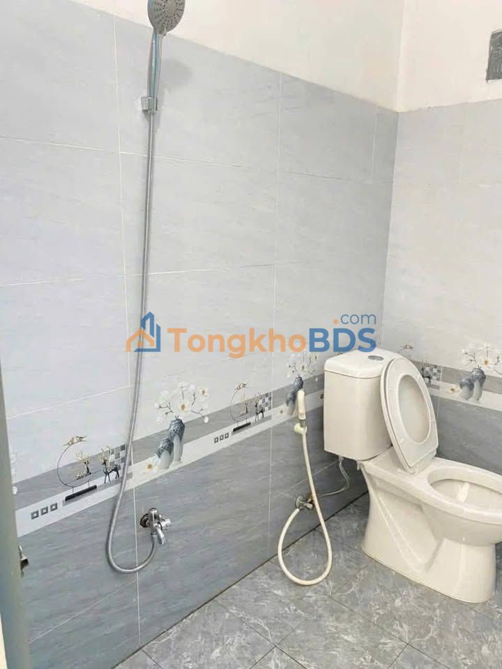 Cho thuê nhà nguyên căn hẻm xe hơi 160m² Buôn Ma Thuột - 3 triệu/tháng