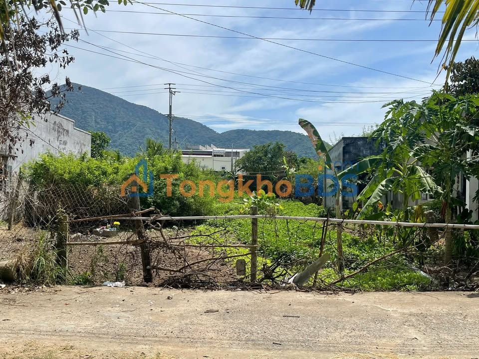 Bán gấp đất 440m² mặt tiền Nguyễn Văn Linh, Cà Mau - Giá 2.2 tỷ