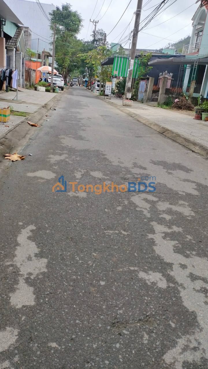 Nhà Trọ Mặt Tiền Thanh Vinh 175m² - Dòng Tiền 20 Triệu/Tháng - Giá Đầu Tư 4.x Tỷ